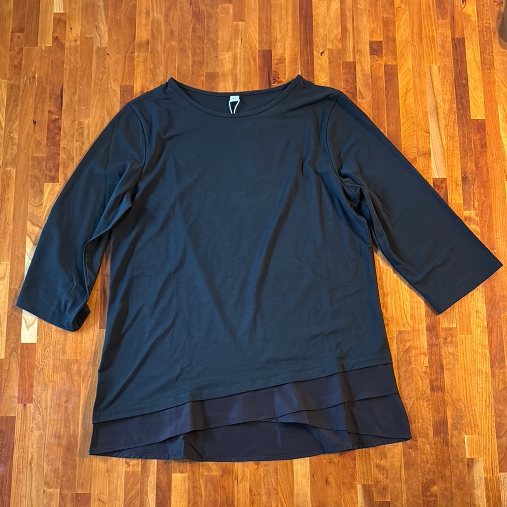 Elegant Black Women's Top Medium NWT